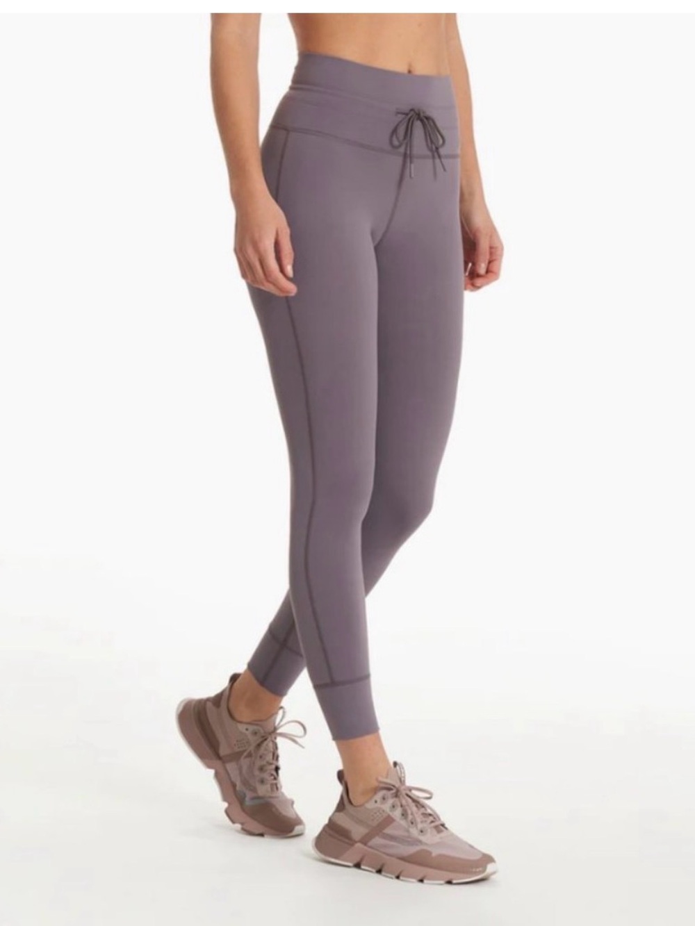 NWT Vuori Daily Leggings Sawyer size M